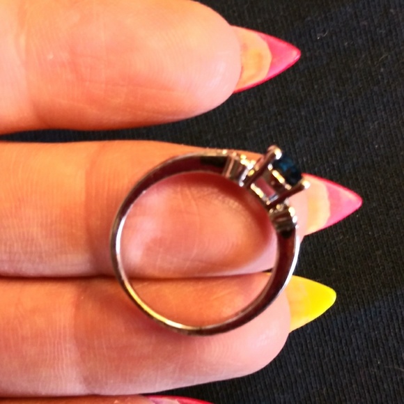 Gem stone ring - Picture 6 of 7